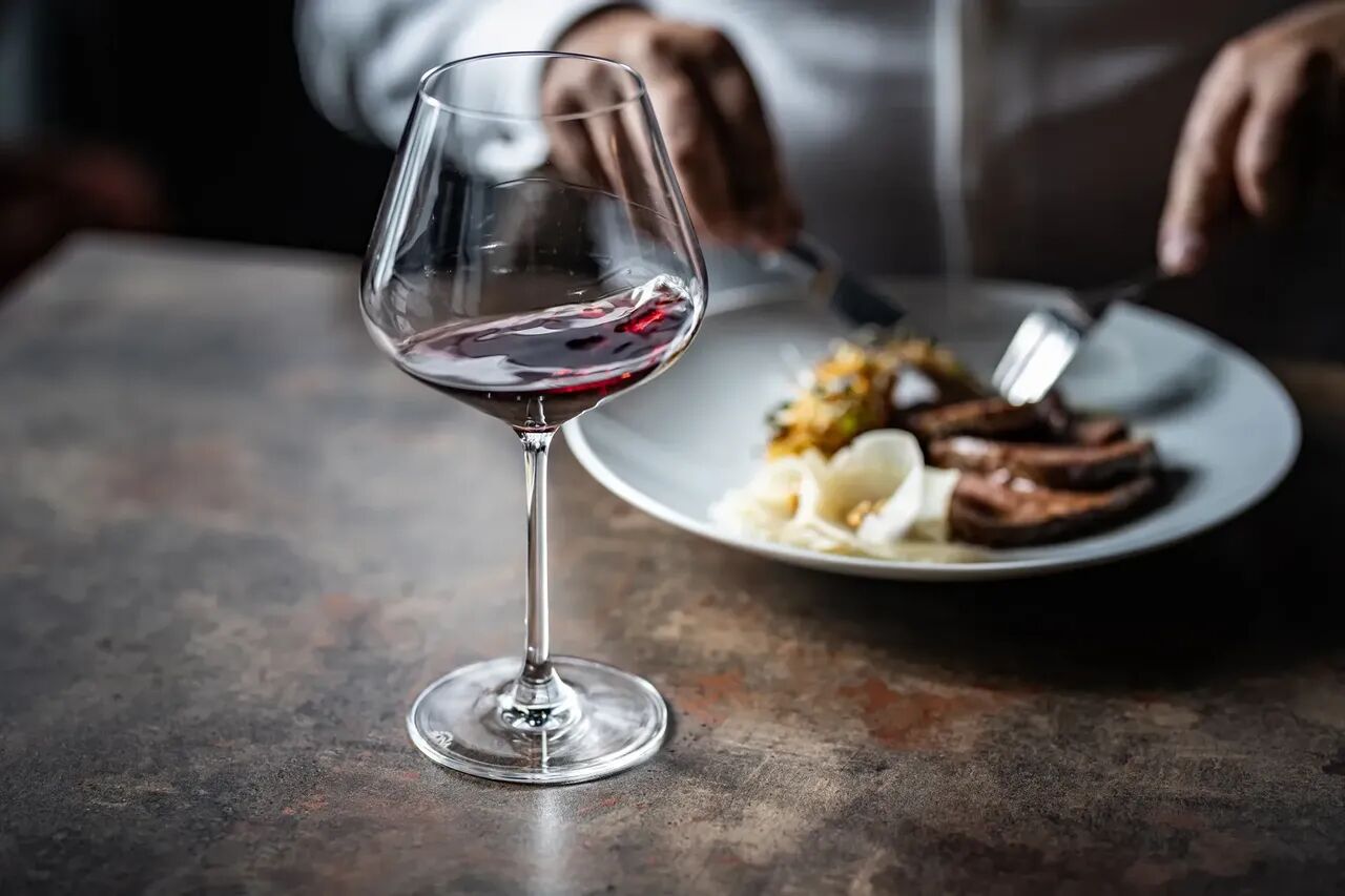 NÉGY FOGÁSOS BORVACSORA A ST. ANDREA WINE&SKYBARBAN